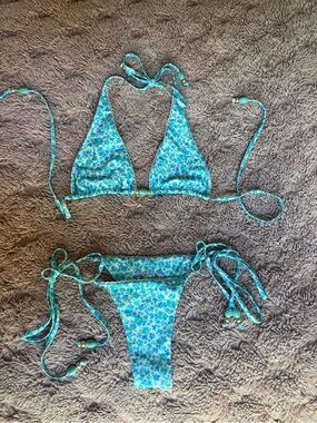 Kulani Kinis Turquoise Floral String Bikini
